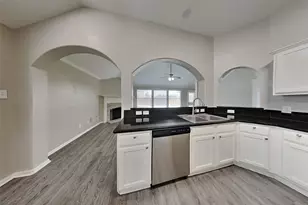 9102 Colony Cove Dr, Spring, TX 77379 - Photo 5