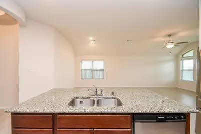 6142 Thief River Falls Drive, Katy, TX 77493 - Photo 15