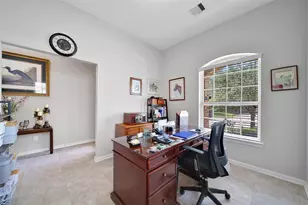 214 Pleasant Hl Wy, Conroe, TX 77304 - Photo 9