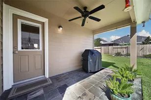 214 Pleasant Hl Wy, Conroe, TX 77304 - Photo 33