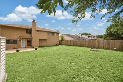8915 Lakeside Forest Drive, Houston, TX 77088 - Photo 21