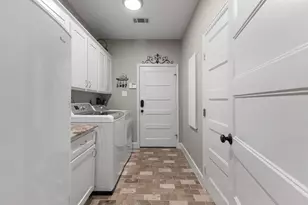 603 Renaldo St, Dickinson, TX 77539 - Photo 25