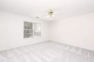 11102 Brook Mill Ct, Houston, TX 77065 - Photo 21