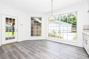11102 Brook Mill Ct, Houston, TX 77065 - Photo 13