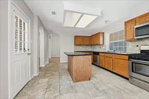 7710 Pebble Run Ct, Houston, TX 77095 - Photo 5
