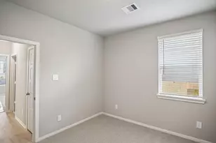 415 Gram Hl Dr, Montgomery, TX 77316 - Photo 9