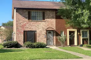 12177 Sharpview Dr, Houston, TX 77072 - Photo 1