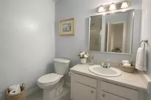 12177 Sharpview Dr, Houston, TX 77072 - Photo 11