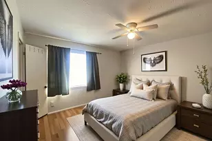 12177 Sharpview Dr, Houston, TX 77072 - Photo 17