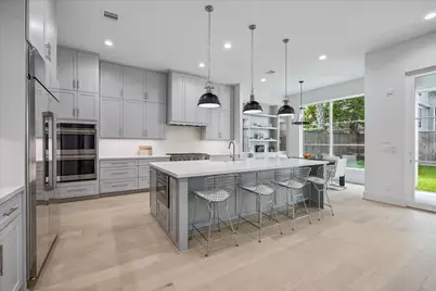1118 Jackson Boulevard, Houston, TX 77006 - Photo 13
