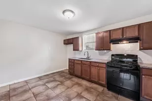 419 W Cleveland St, Baytown, TX 77520 - Photo 3