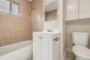 419 W Cleveland St, Baytown, TX 77520 - Photo 13
