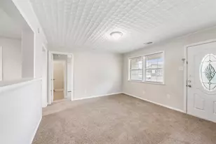 419 W Cleveland St, Baytown, TX 77520 - Photo 11