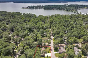 13957 Challenger Dr, Willis, TX 77318 - Photo 39