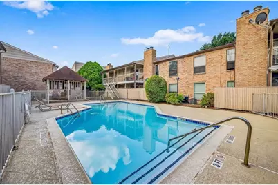 2110 Wilcrest Drive #101, Houston, TX 77042 - Photo 13