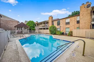 2110 Wilcrest Dr, Houston, TX 77042 - Photo 13