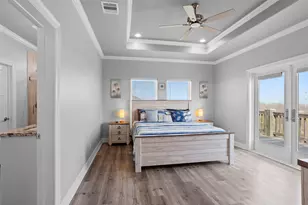 976 Mary Lynn, Crystal Beach, TX 77650 - Photo 15