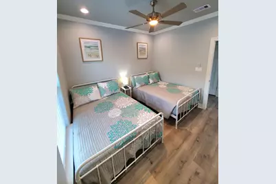 976 Mary Lynn, Crystal Beach, TX 77650 - Photo 21