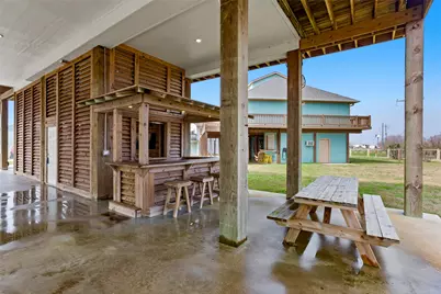 976 Mary Lynn, Crystal Beach, TX 77650 - Photo 25