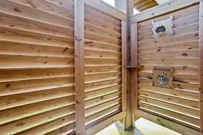 976 Mary Lynn, Crystal Beach, TX 77650 - Photo 29