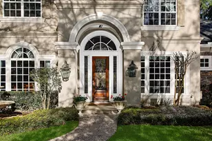 22 W Bracebridge Cir, The Woodlands, TX 77382 - Photo 7