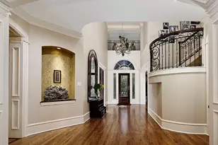 22 W Bracebridge Cir, The Woodlands, TX 77382 - Photo 11