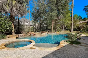 22 W Bracebridge Cir, The Woodlands, TX 77382 - Photo 35