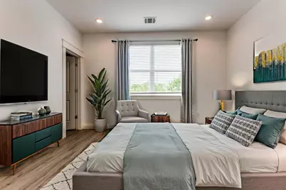 728 E 38th Street, Houston, TX 77022 - Photo 13