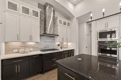 8818 Blue Grotto Lane, Manvel, TX 77578 - Photo 13