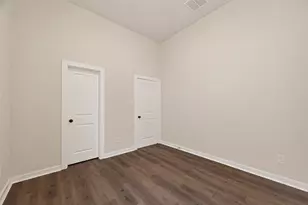 8818 Blue Grotto Ln, Manvel, TX 77578 - Photo 35