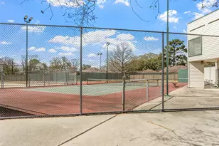 6727 Sutter Park Ln, Houston, TX 77066 - Photo 35