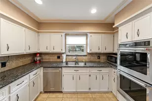 6727 Sutter Park Ln, Houston, TX 77066 - Photo 11