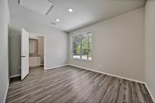 1307 St Lawrence River Rd, Conroe, TX 77385 - Photo 3