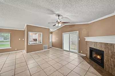 8406 Forest Ridge Drive, San Antonio, TX 78239 - Photo 7