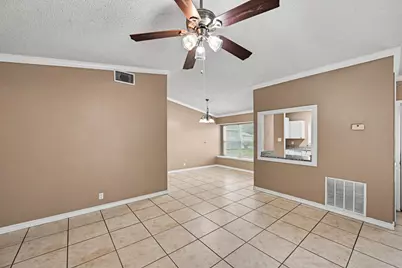 8406 Forest Ridge Drive, San Antonio, TX 78239 - Photo 9