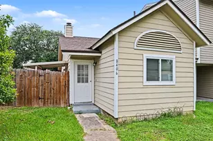 8406 Forest Ridge Dr, San Antonio, TX 78239 - Photo 3