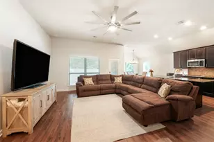 14344 N Summerchase Cir, Willis, TX 77318 - Photo 3