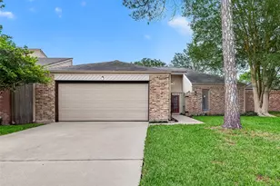 1023 Forest Home Dr, Houston, TX 77077 - Photo 3