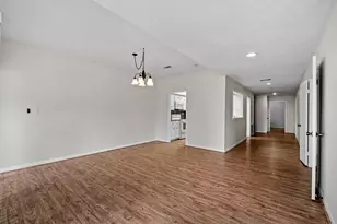 12 Hallmark Dr, Panorama Village, TX 77304 - Photo 3