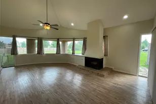 12 Hallmark Dr, Panorama Village, TX 77304 - Photo 23