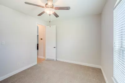 9319 Taylor Cliff Lane, Cypress, TX 77433 - Photo 17