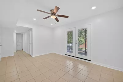3300 Yorktown Street #16, Houston, TX 77056 - Photo 15