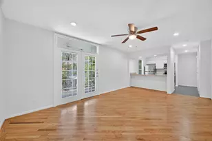 3300 Yorktown St, Houston, TX 77056 - Photo 1