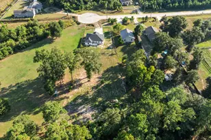 103 County Road 5019, Cleveland, TX 77327 - Photo 35