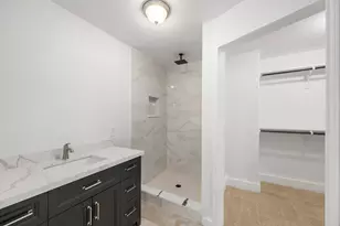 103 County Road 5019, Cleveland, TX 77327 - Photo 21