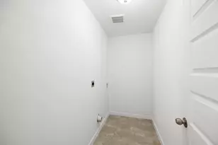 103 County Road 5019, Cleveland, TX 77327 - Photo 25