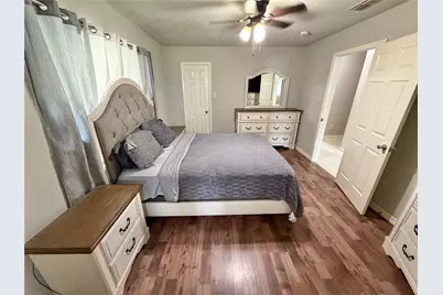10 Lobo Court, Angleton, TX 77515 - Photo 19