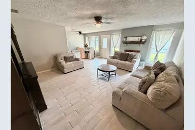10 Lobo Court, Angleton, TX 77515 - Photo 3