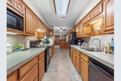 2357 Sterling Drive, Pearland, TX 77584 - Photo 21