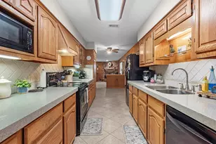 2357 Sterling Dr, Pearland, TX 77584 - Photo 21